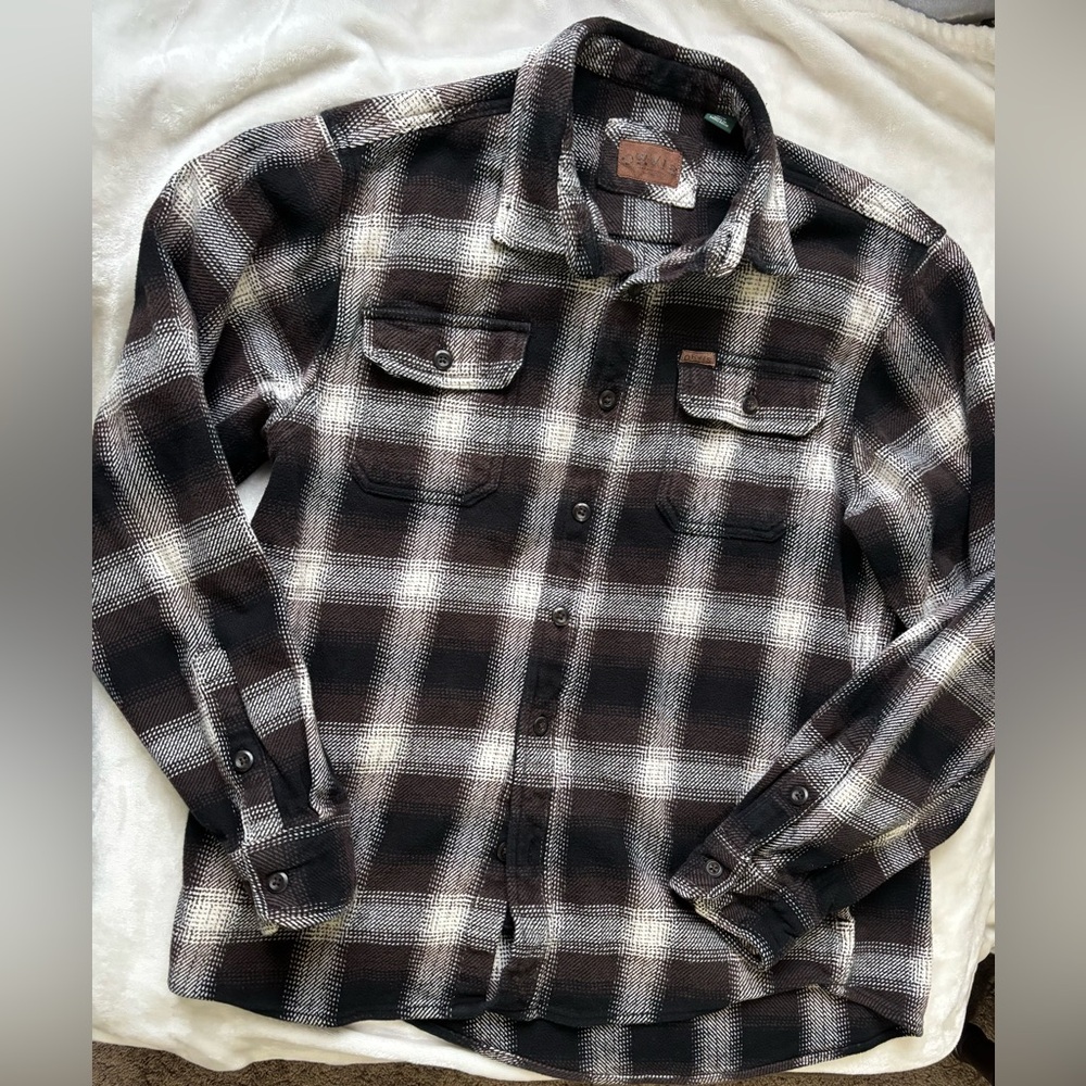 Orvis Black, White, Brown Plaid Button-Up heavy long sleeve Shirt Medium Pockets